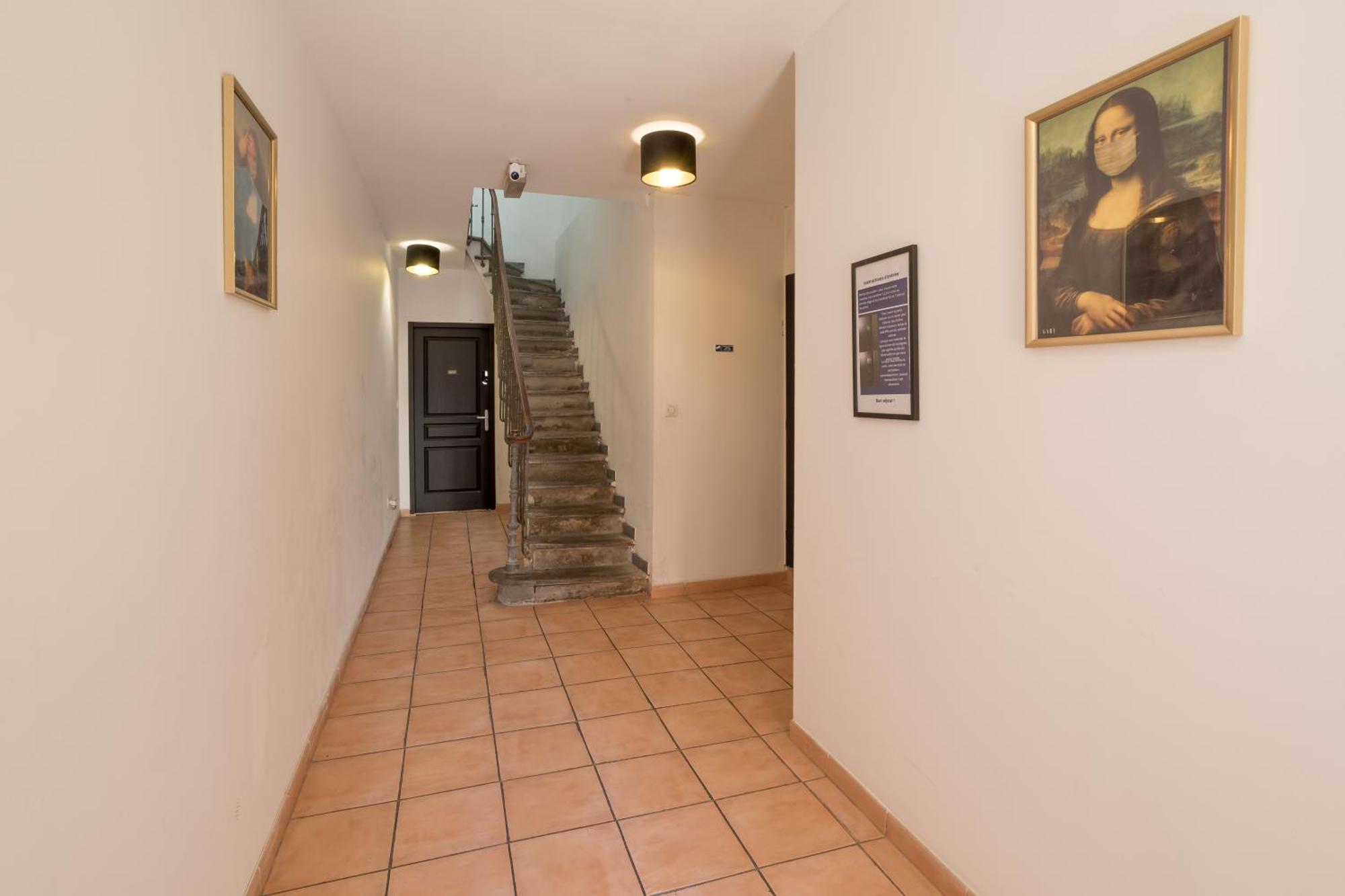 Baignoire Centre Ville Narbonne Ngoại thất bức ảnh